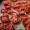 Вяленые помидоры, рецепт на зиму Вяленые помидоры с базиликом и чесноком