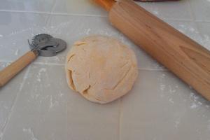 Как приготовить пельменное тесто в домашних